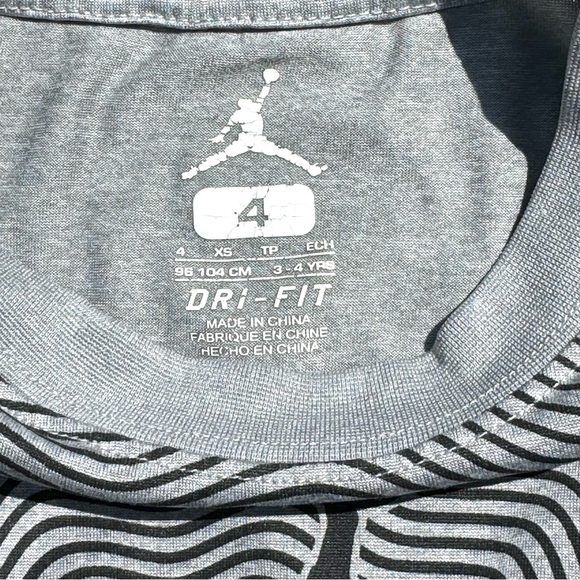 Jordan T-Shirt Kids 4T - Picture 3 of 3